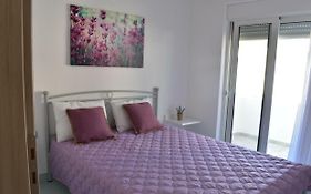 Levande Studio With Private Parking